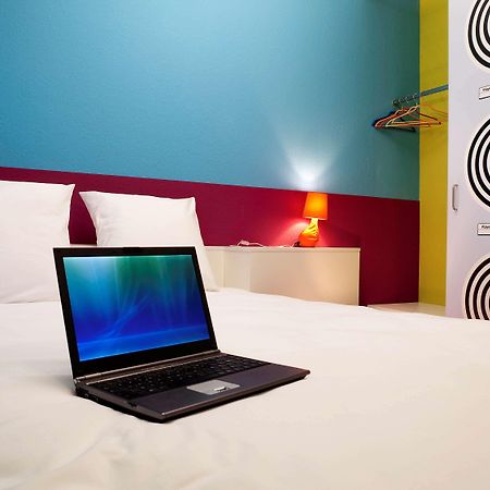 Ibis Styles Duesseldorf-Neuss Hotell Exteriör bild