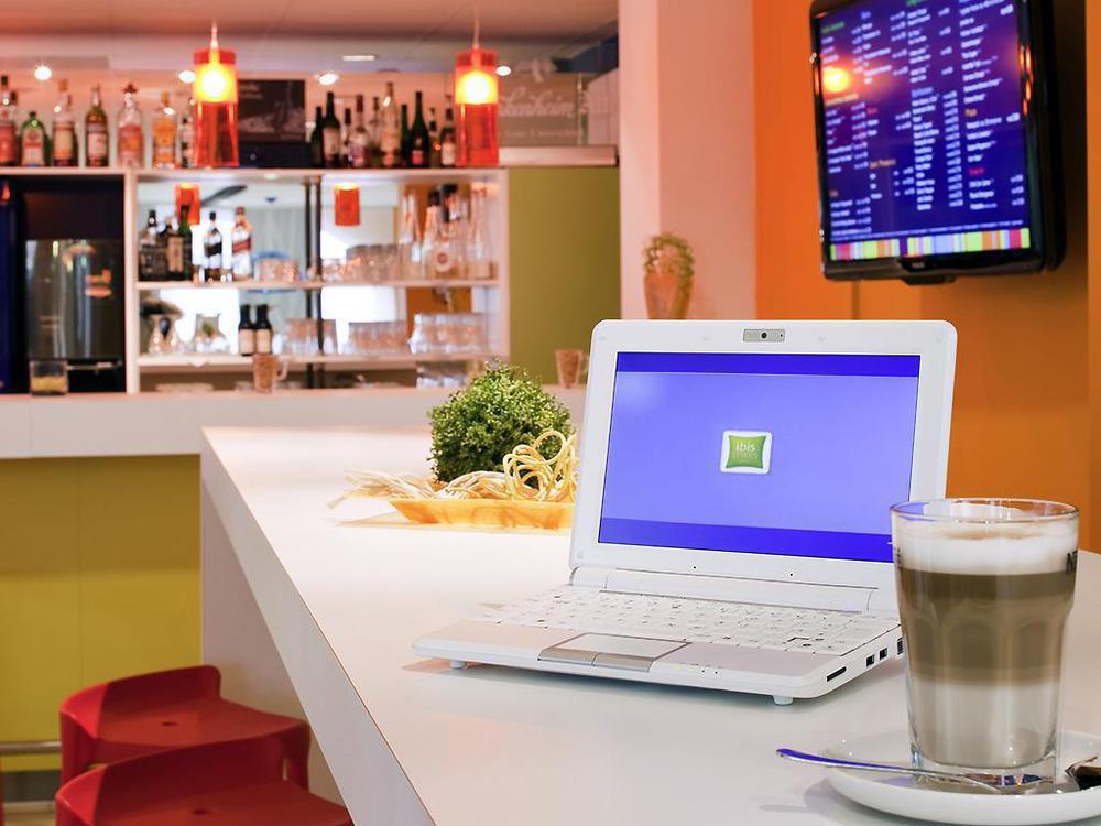 Ibis Styles Duesseldorf-Neuss Hotell Restaurang bild