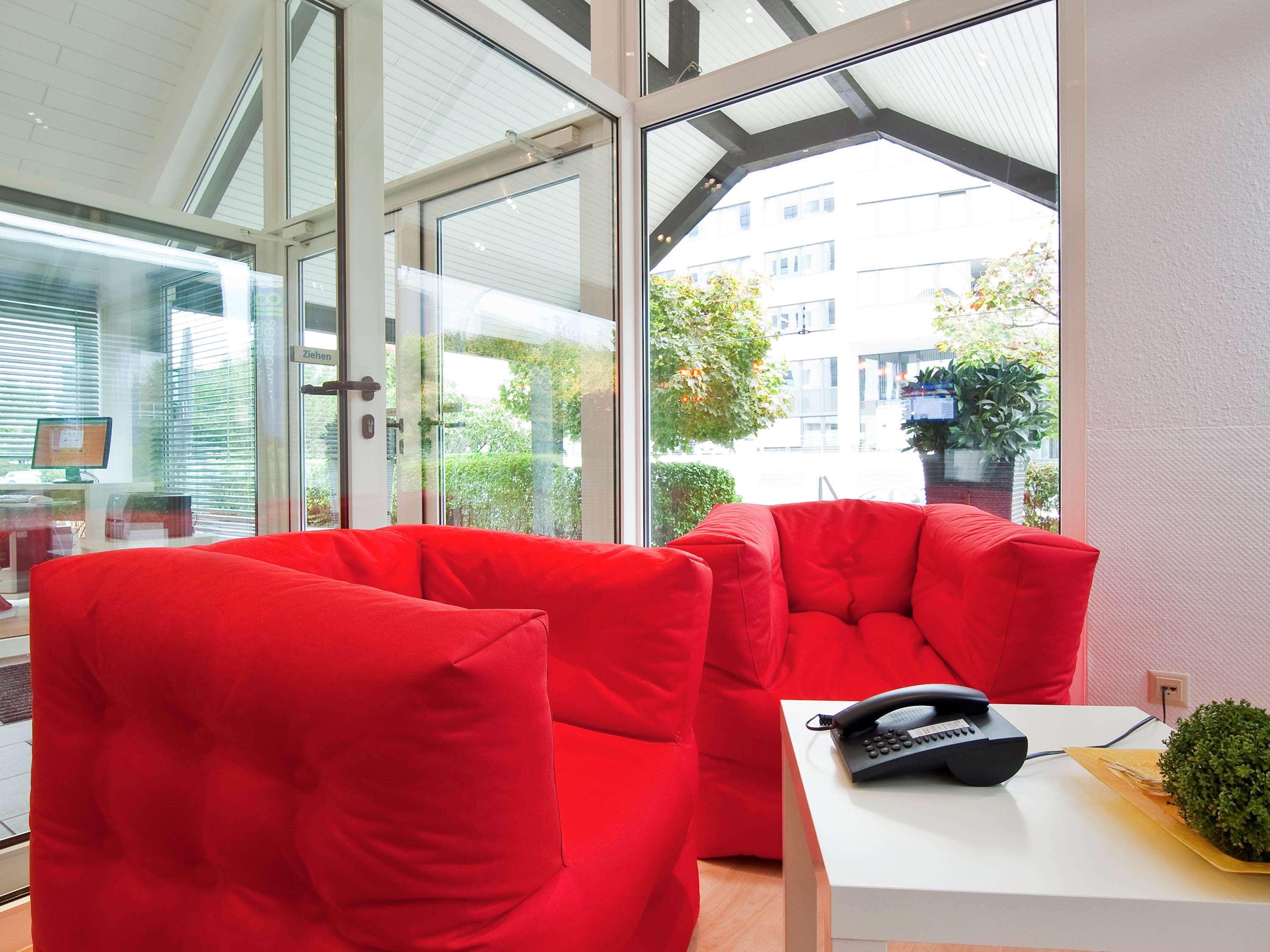 Ibis Styles Duesseldorf-Neuss Hotell Exteriör bild