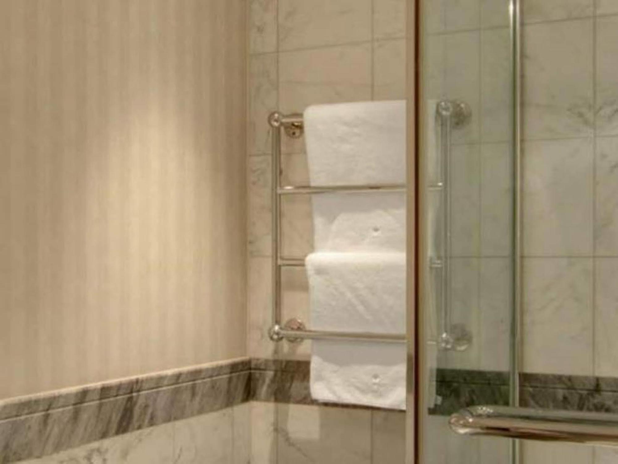 Ibis Styles Duesseldorf-Neuss Hotell Exteriör bild